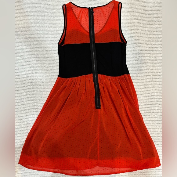 Eric & Lani dress, Size M. Red sheer with tiny black polka dots. EUC. - Picture 6 of 12